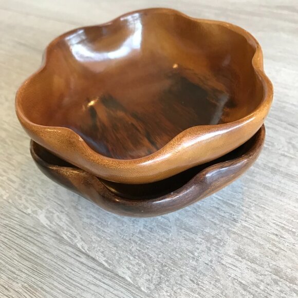 Monkey Pod Scallop Bowls Nut Dishes 2 Vintage Boho MCM Wood Flower - Picture 8 of 8